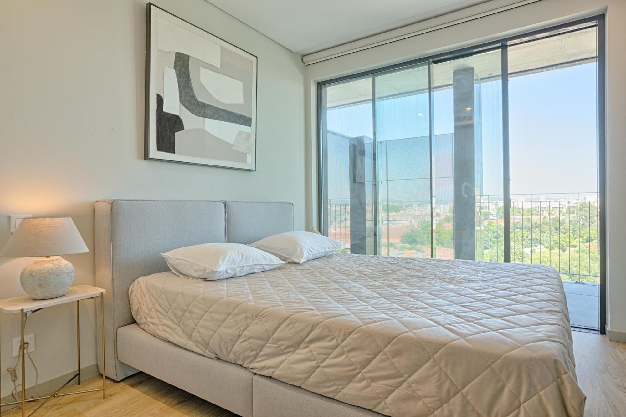 Brand New Luxurious Ap T2 - Amazing View- With Garage Apartment